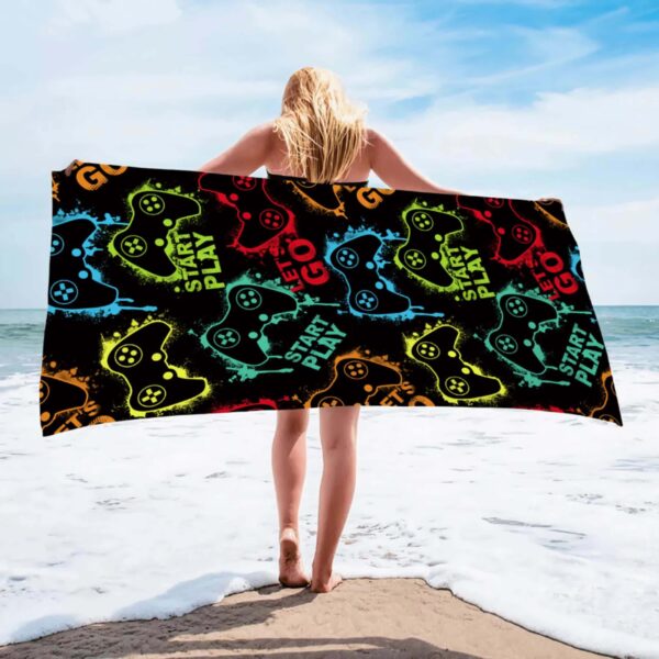 Serviette de Plage à Motif Manette de Jeu Vivante – Image 11
