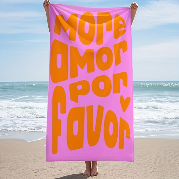 Serviette de plage "Plus d'amour, s'il vous plaît"