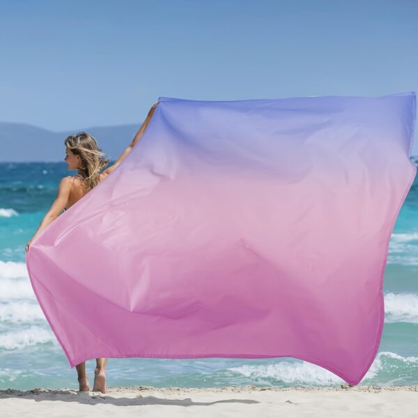 Drap de plage Sandproof, Gradient bleu à rose à violet – Image 2