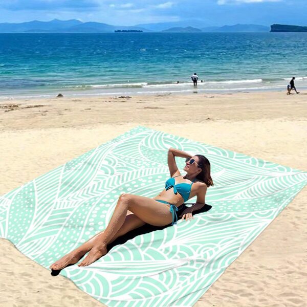 Drap de plage Motif Feuille Verte Simple