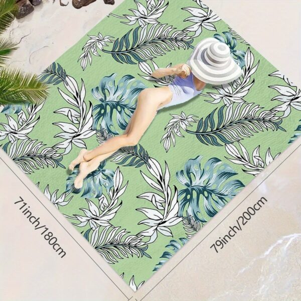 Drap de plage Feuilles Tropicales Luxuriantes – Image 3