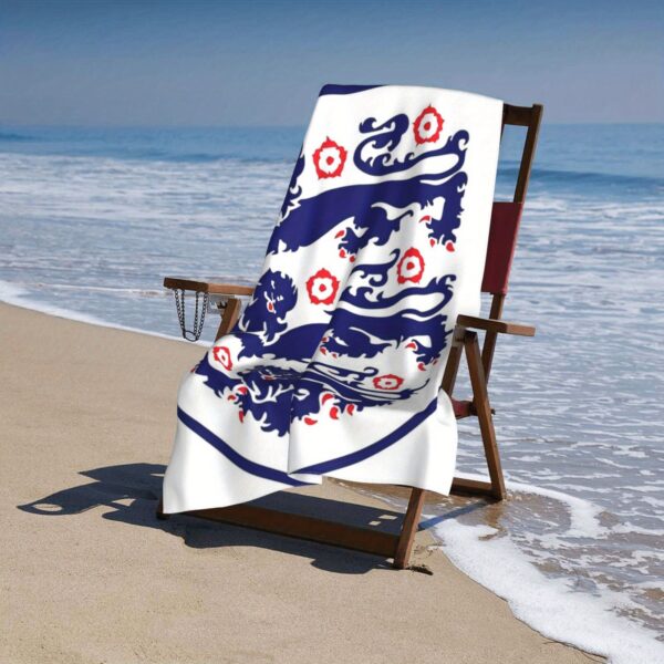 Serviette de Plage Imprimée Trois Lions Bleus d'Angleterre – Image 5