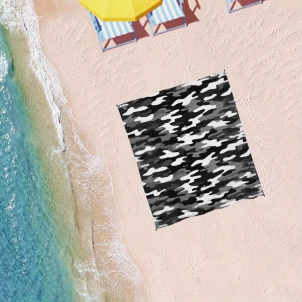 Serviette de Plage à camo Noir et Blanc – Image 8